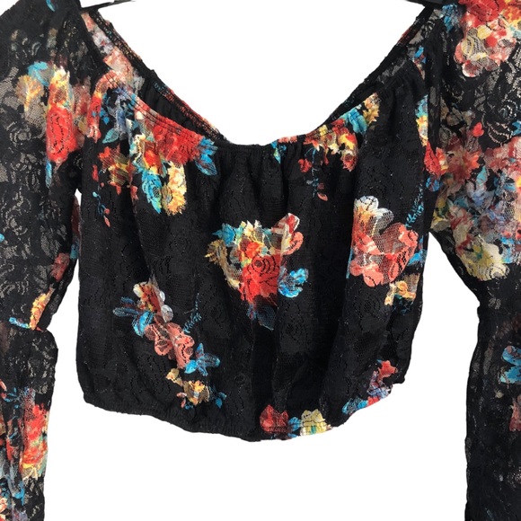 Love J. Floral Mesh Crotchet Crop SZ S - Picture 2 of 13
